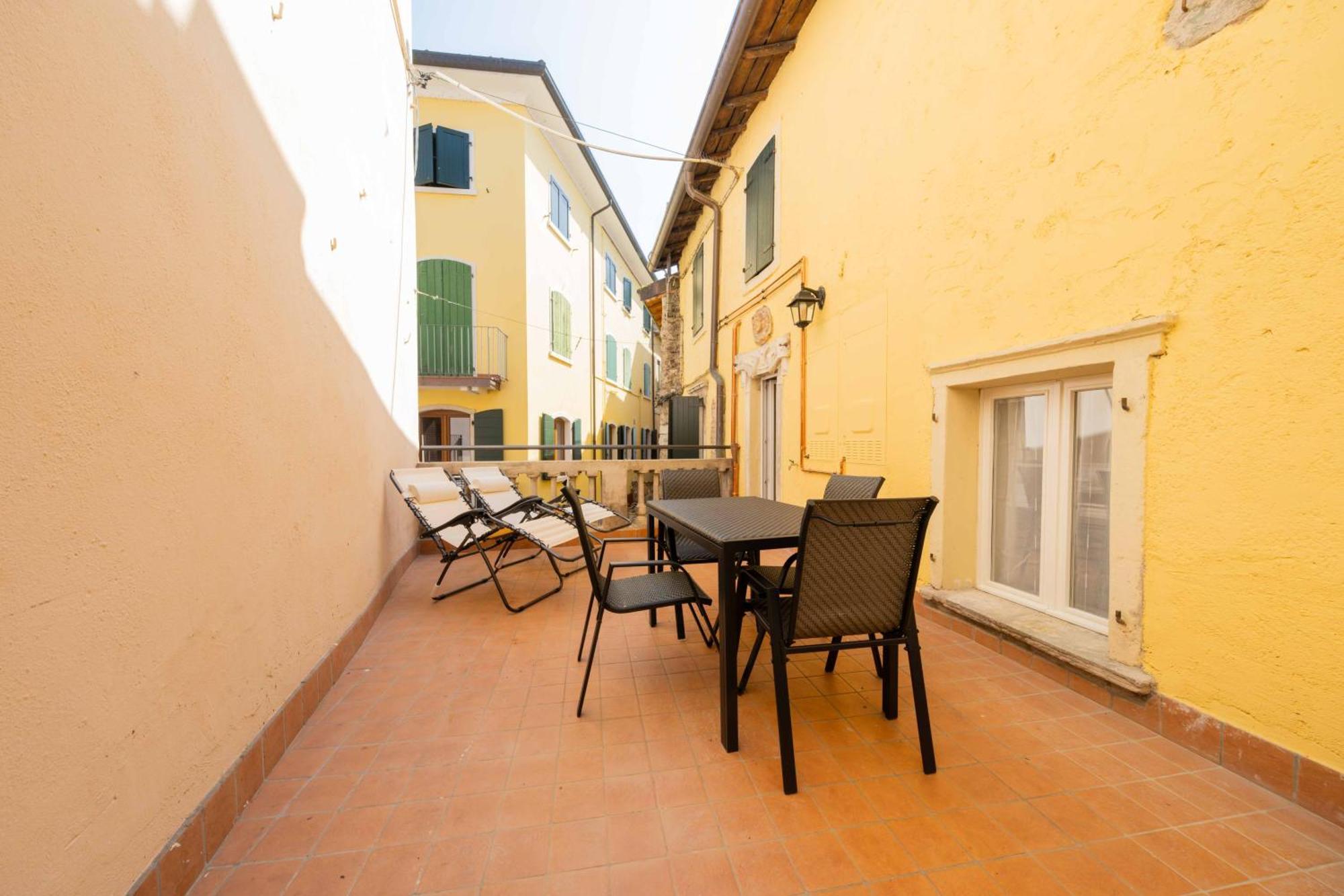 Apartmentsgarda - Loggia Liberta